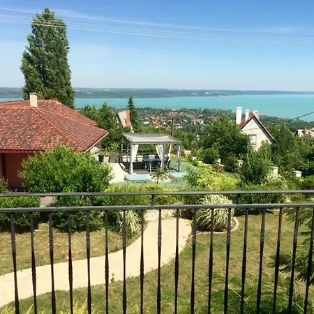 Azur 1 - Panoramic Escape * Balatonalmadi