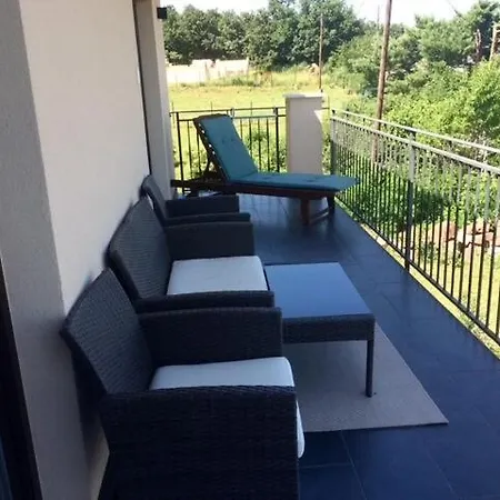 Azur 1 - Panoramic Escape Apartment Balatonalmadi