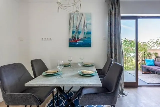 Azur 1 - Panoramic Escape Appartement *